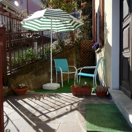 Apartman Quaint Holiday In San Siro With Balcony *