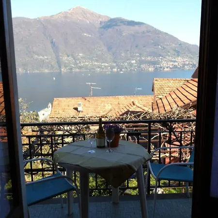 Appartement Quaint Holiday In San Siro With Balcony